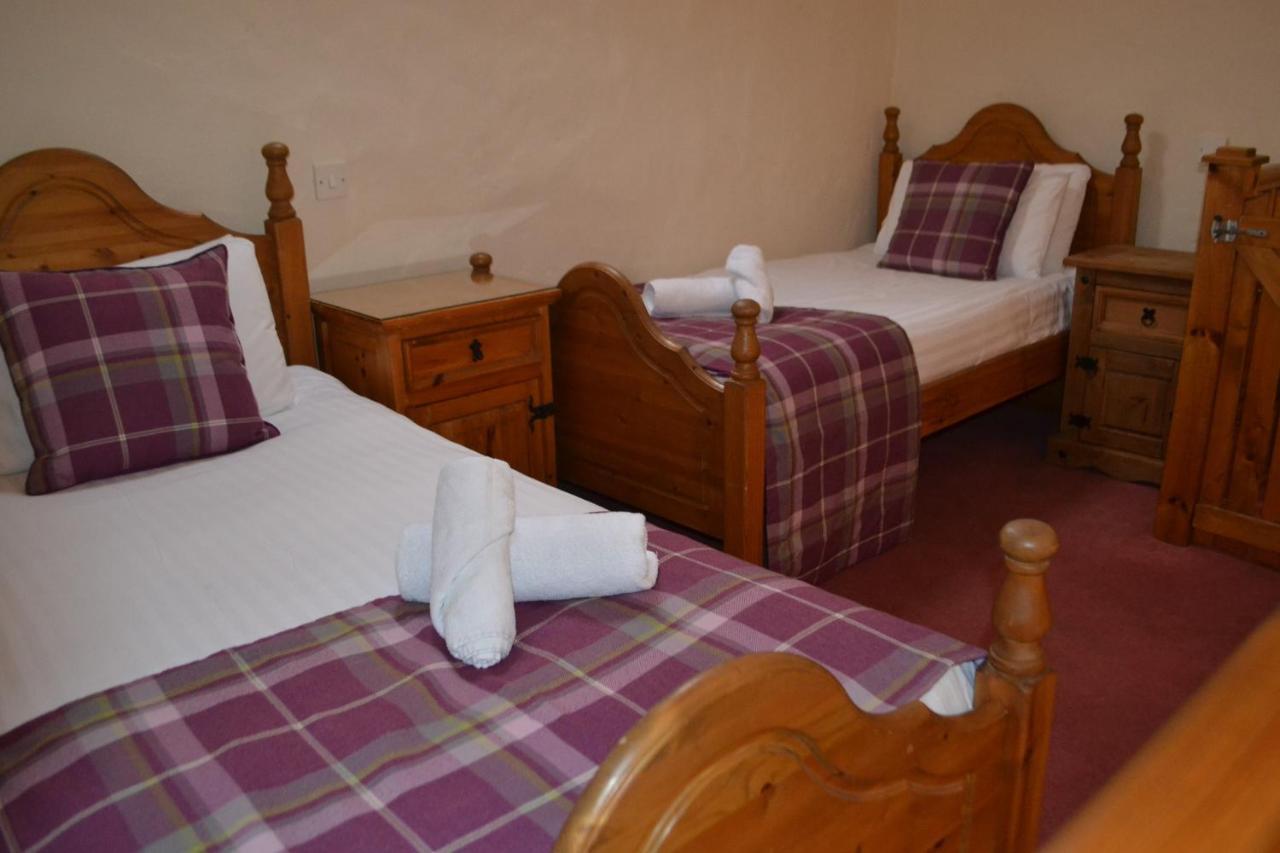 Walsh'S Hotel And Apartments Maghera  المظهر الخارجي الصورة