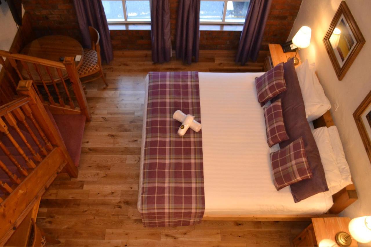Walsh'S Hotel And Apartments Maghera  المظهر الخارجي الصورة