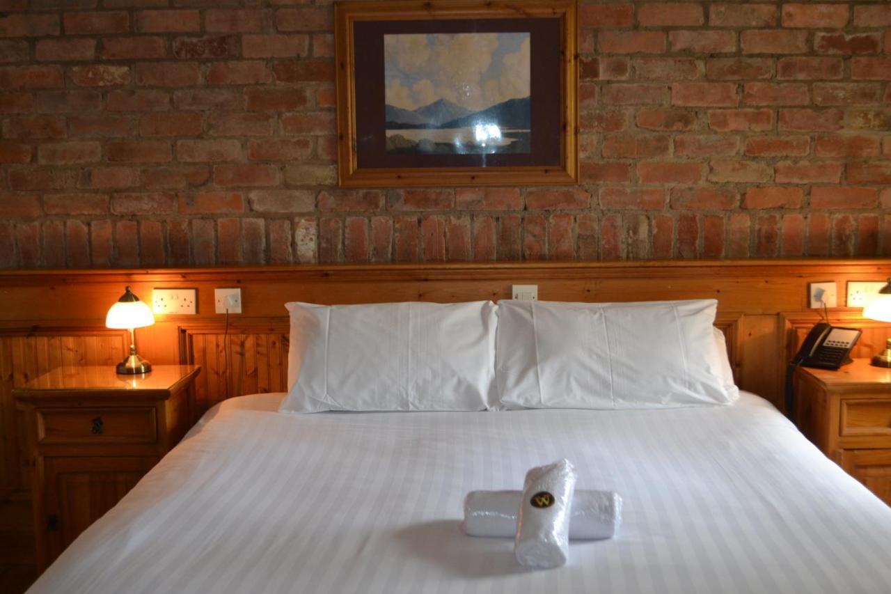 Walsh'S Hotel And Apartments Maghera  المظهر الخارجي الصورة