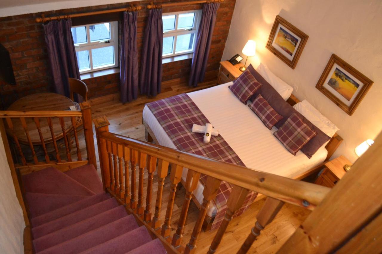 Walsh'S Hotel And Apartments Maghera  المظهر الخارجي الصورة