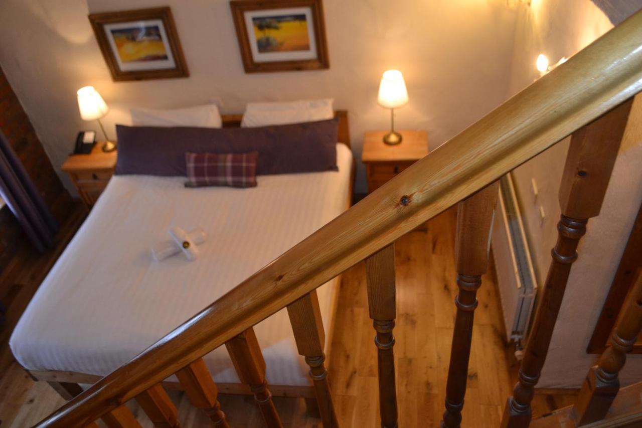 Walsh'S Hotel And Apartments Maghera  المظهر الخارجي الصورة