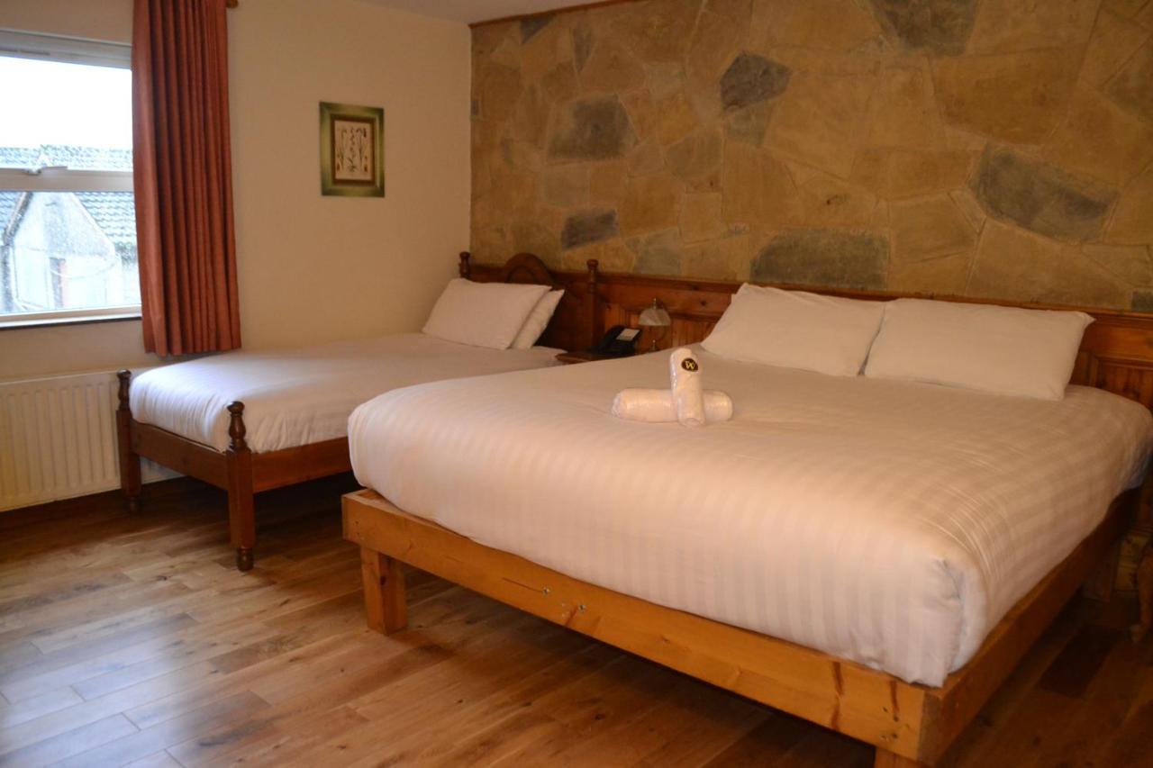 Walsh'S Hotel And Apartments Maghera  المظهر الخارجي الصورة