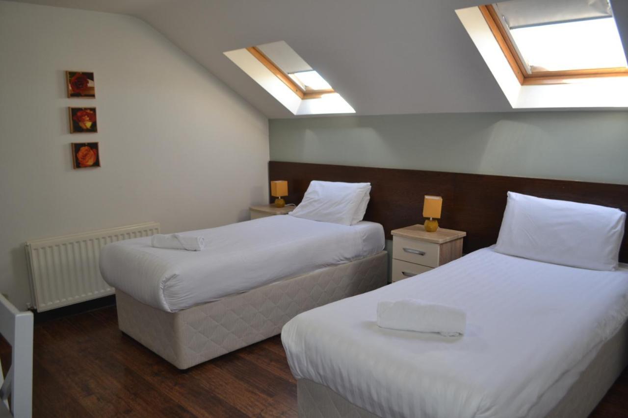 Walsh'S Hotel And Apartments Maghera  المظهر الخارجي الصورة