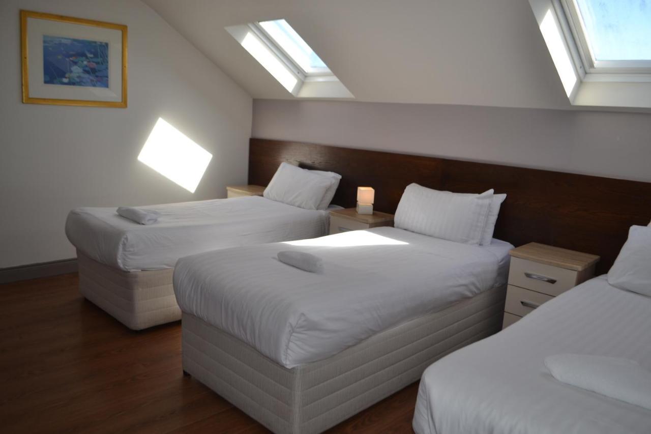 Walsh'S Hotel And Apartments Maghera  المظهر الخارجي الصورة