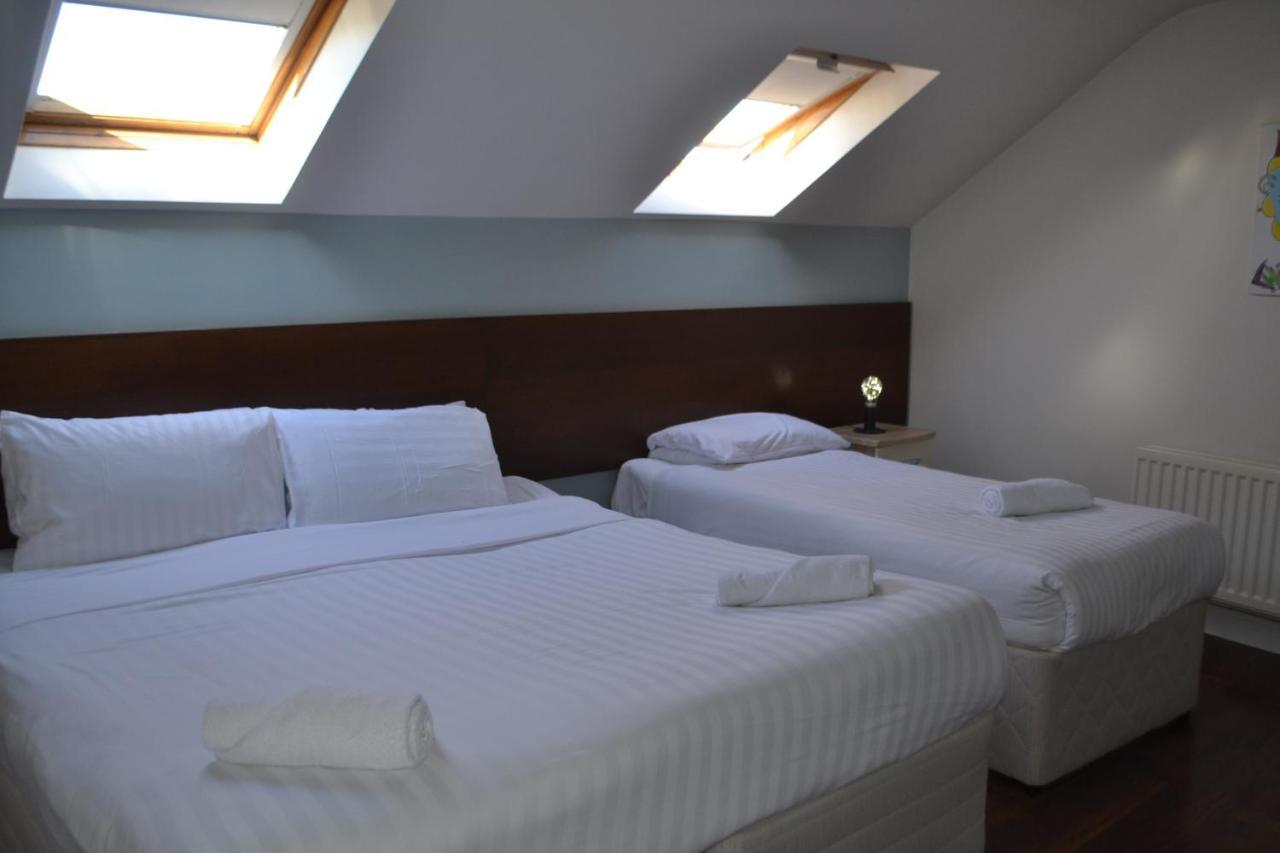 Walsh'S Hotel And Apartments Maghera  المظهر الخارجي الصورة