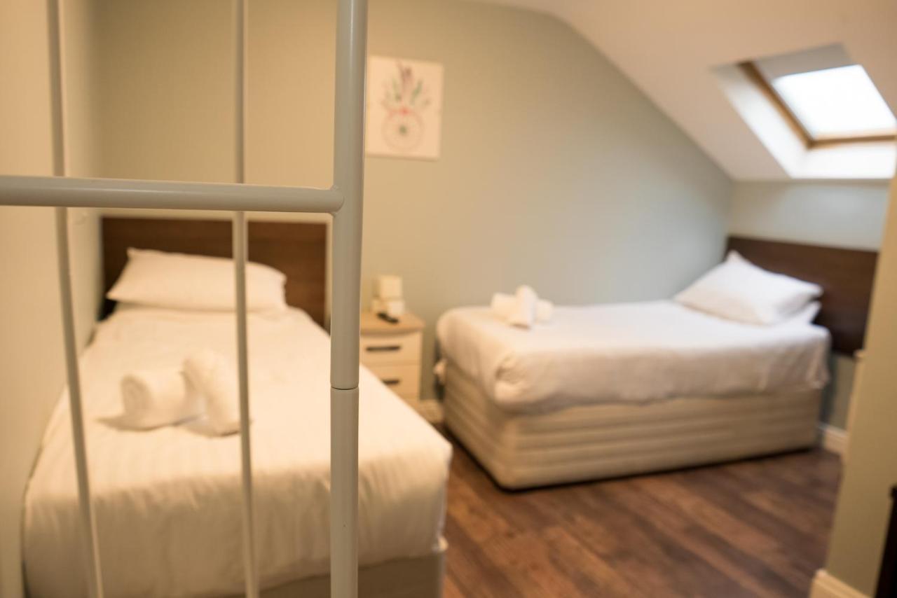 Walsh'S Hotel And Apartments Maghera  المظهر الخارجي الصورة